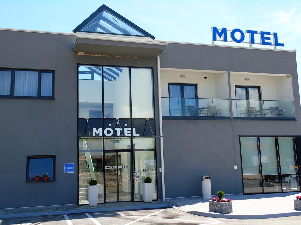 Motel Kamenica Bihać Exteriér fotografie